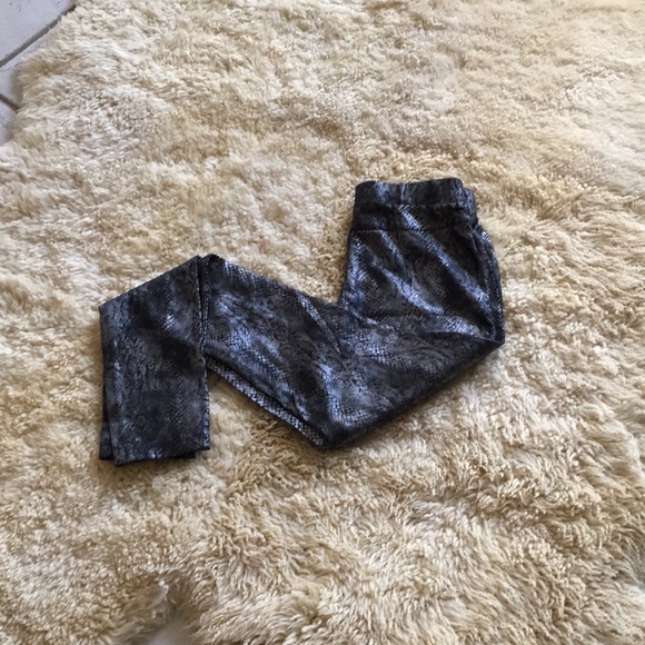 NWOT Philosophy women’s leggings size XS - Picture 5 of 7